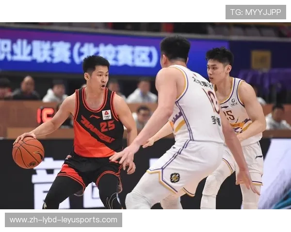 河南没有CBA球队但有足球队：河南体育产业的多元化发展